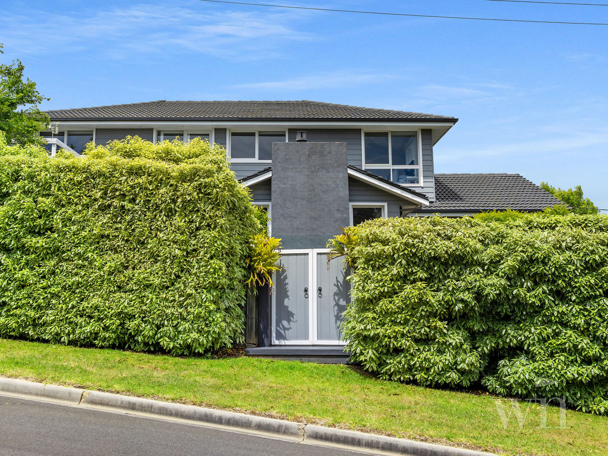 17 Coryule Road, Mount Martha - Thumbnail 2