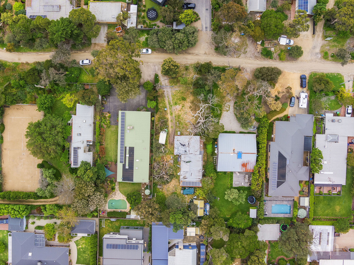 8 Alexandrina Road, Mount Martha - Thumbnail 3