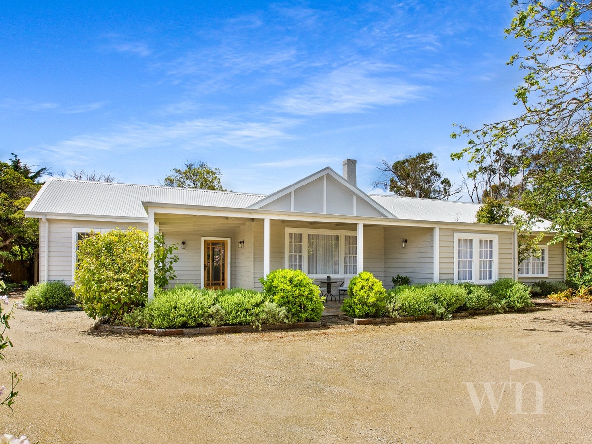 Image of cottage