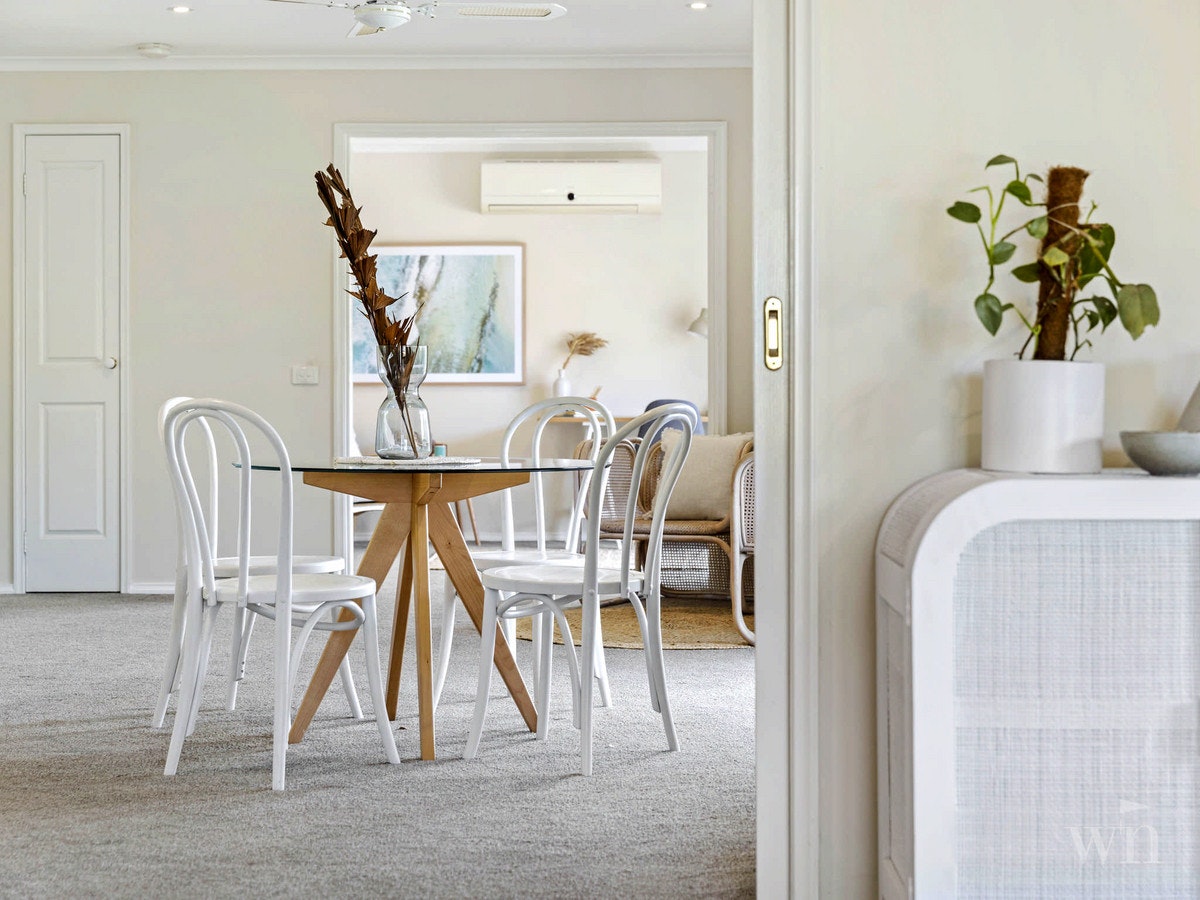 Image of dining room