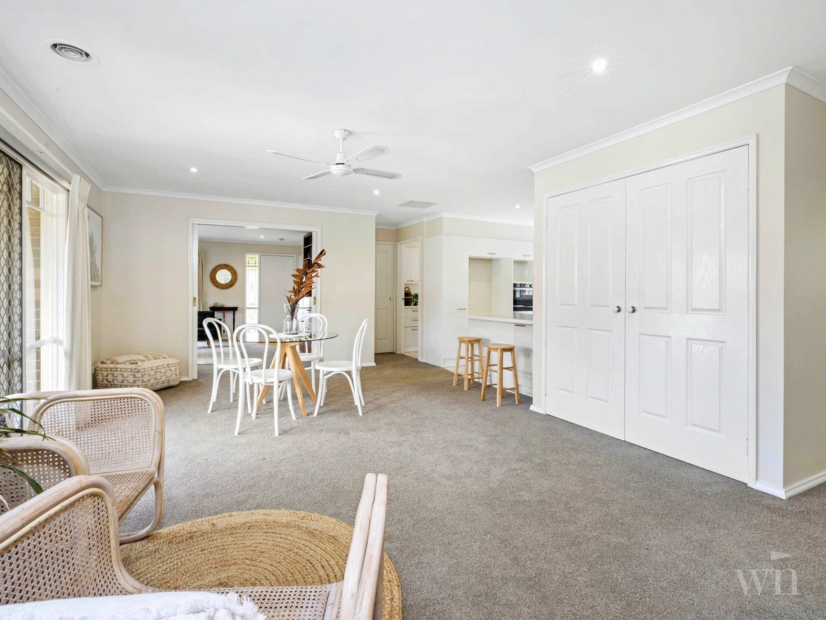 Image of dining room
