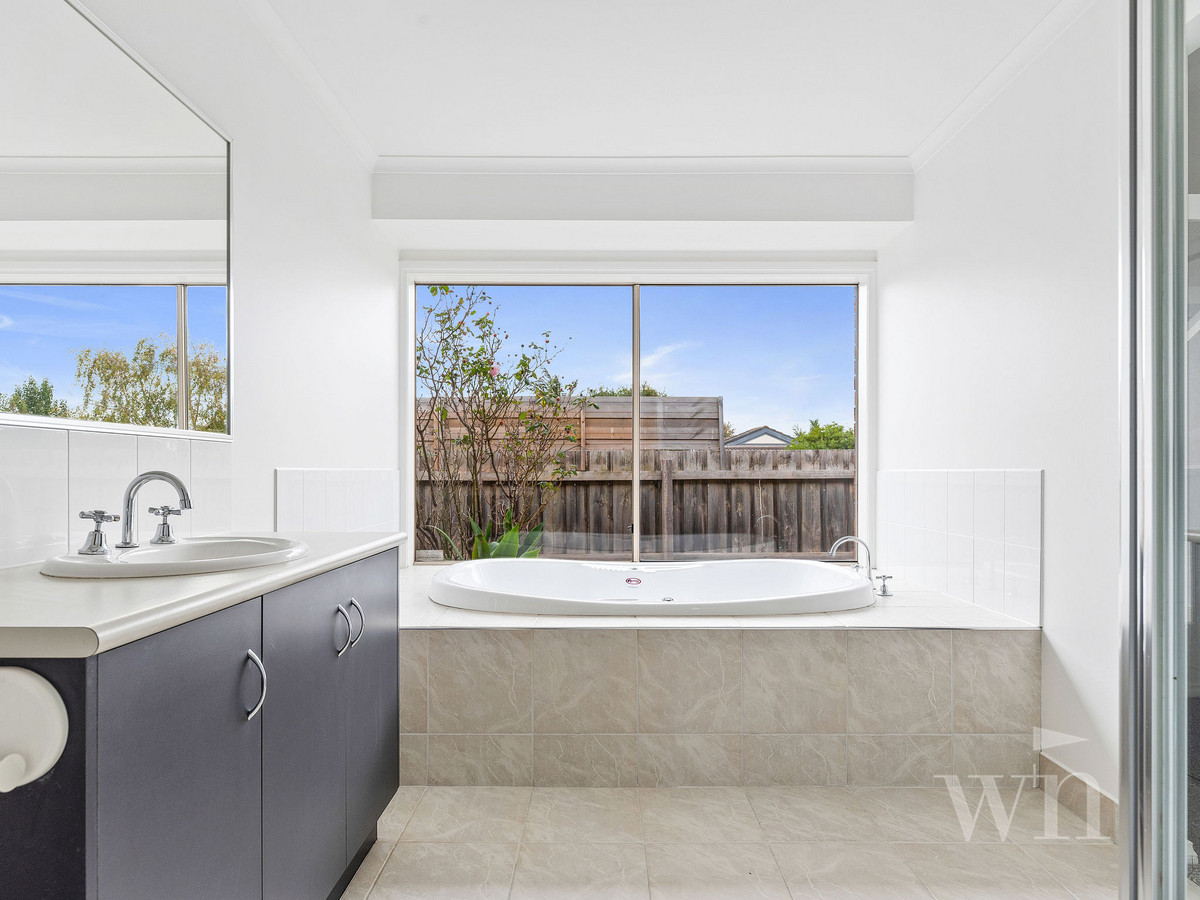 27 Frances Drive, Mount Martha - Thumbnail 6