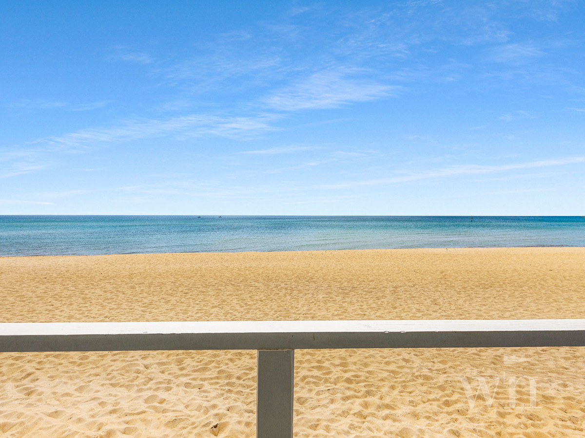 Boatshed 133 South Beach, Mount Martha - Thumbnail 3