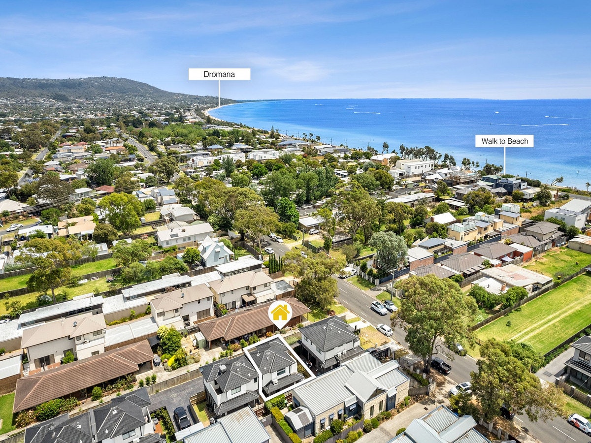 Image of neighborhood