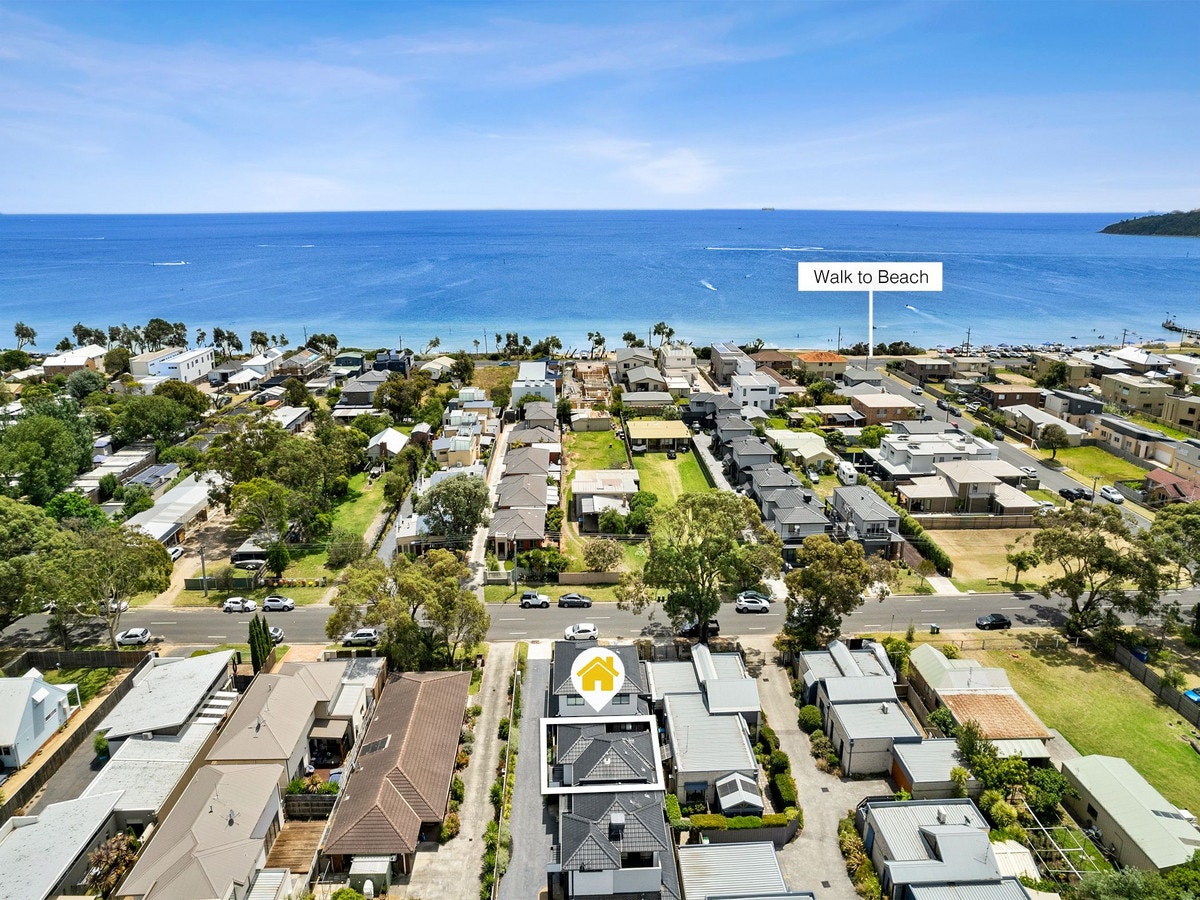 Image of neighborhood