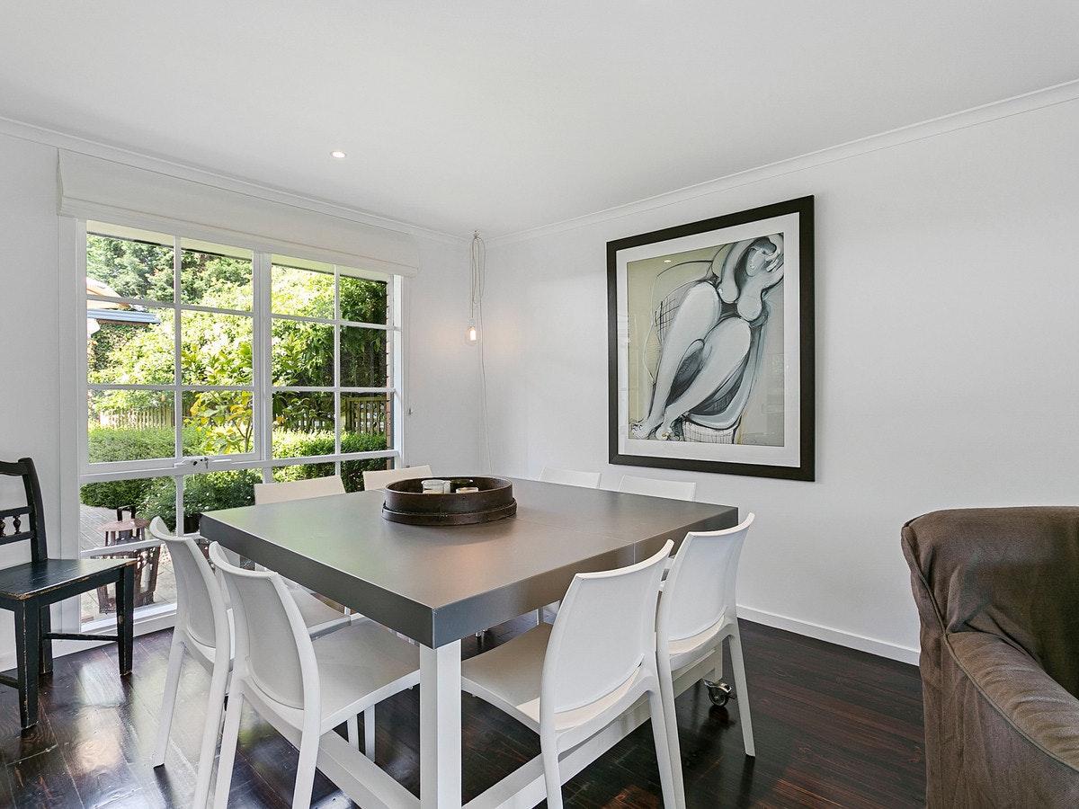 Image of dining room
