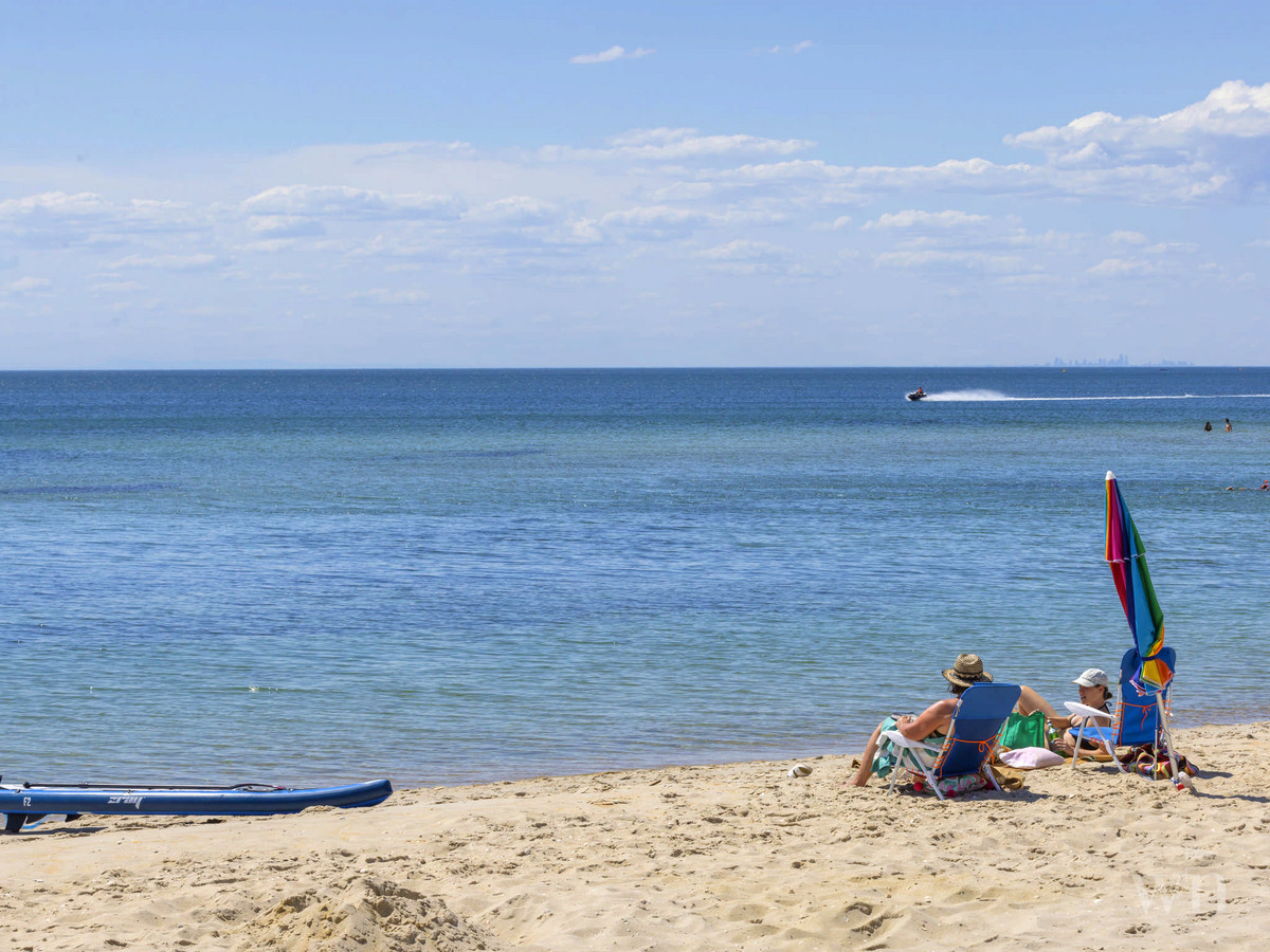 Boatshed 107 North Beach, Mount Martha - Thumbnail 4