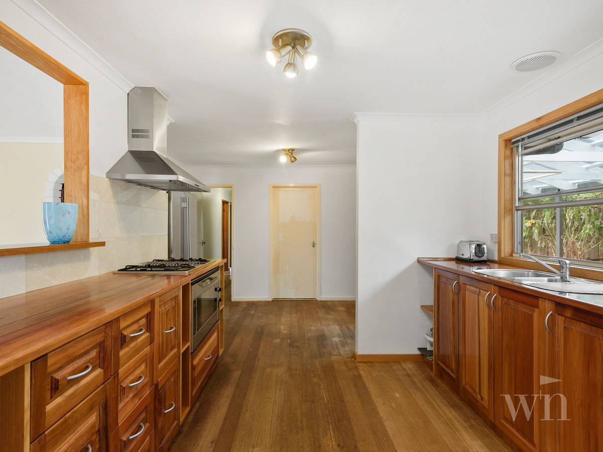 7 Korong Court, Mornington - Thumbnail 3
