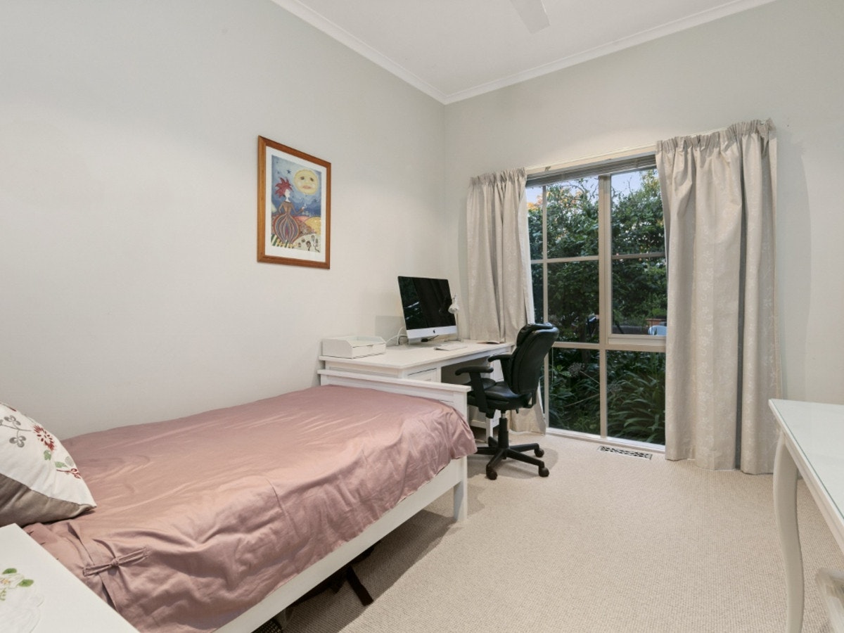 Image of bed