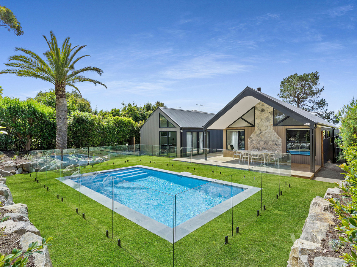 64 Watson Road, Mount Martha - Thumbnail 2