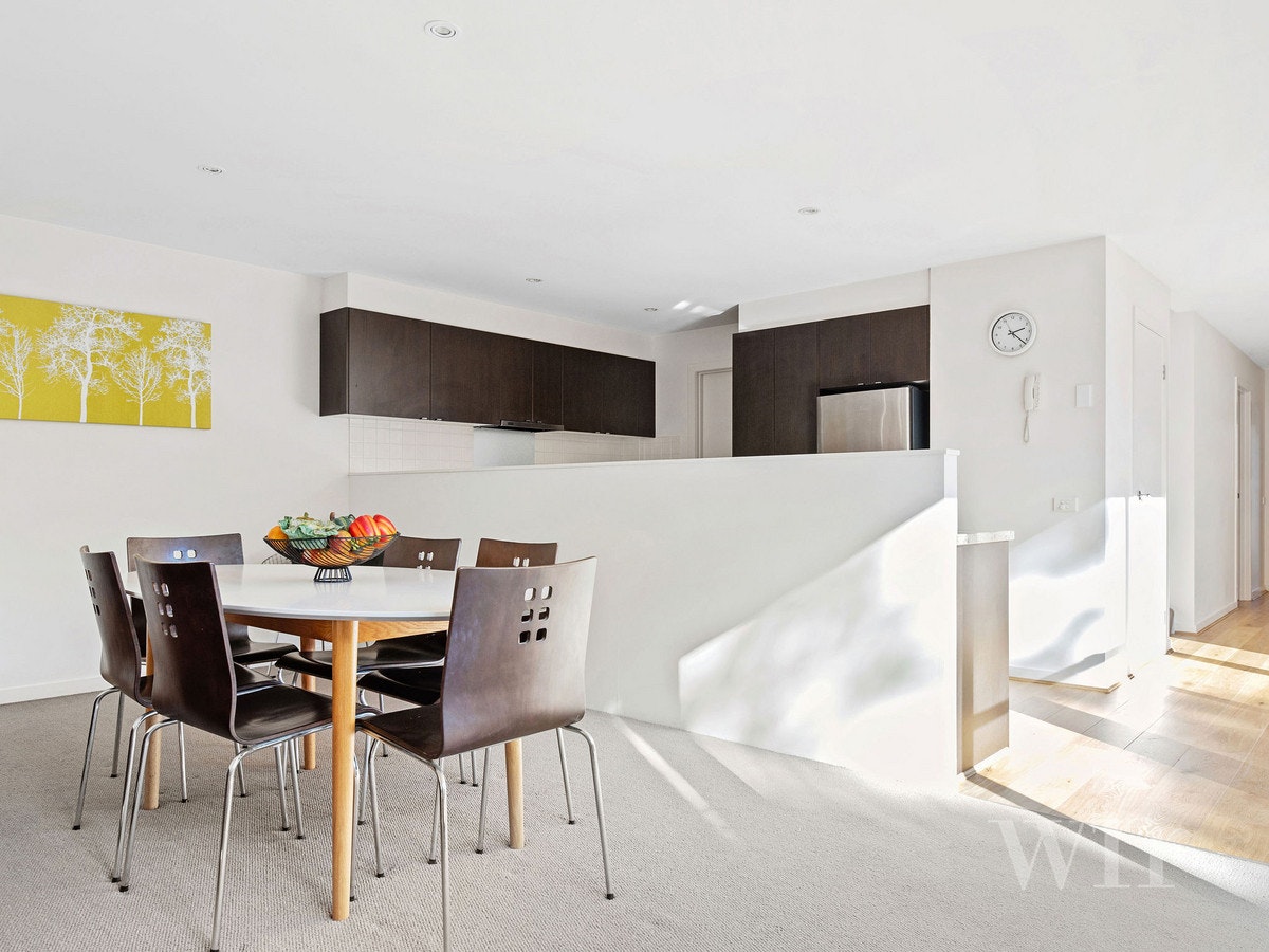 Image of dining room