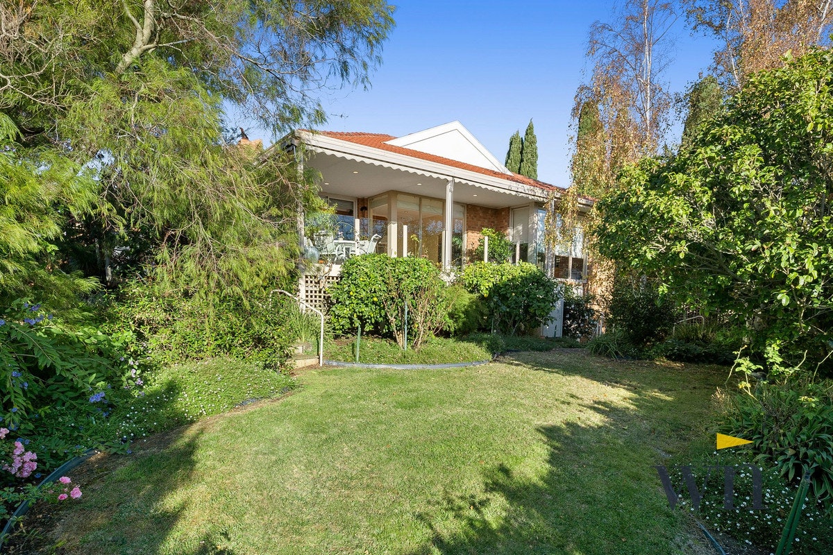 Image of cottage