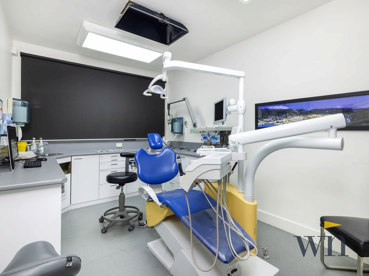 Image of clinic