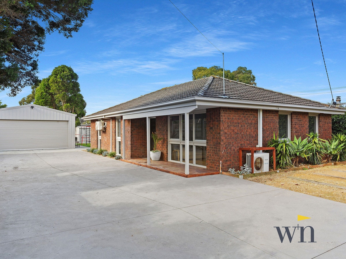 Image of garage