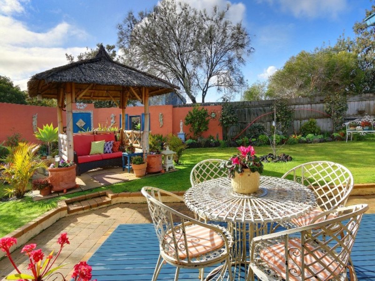 Image of backyard