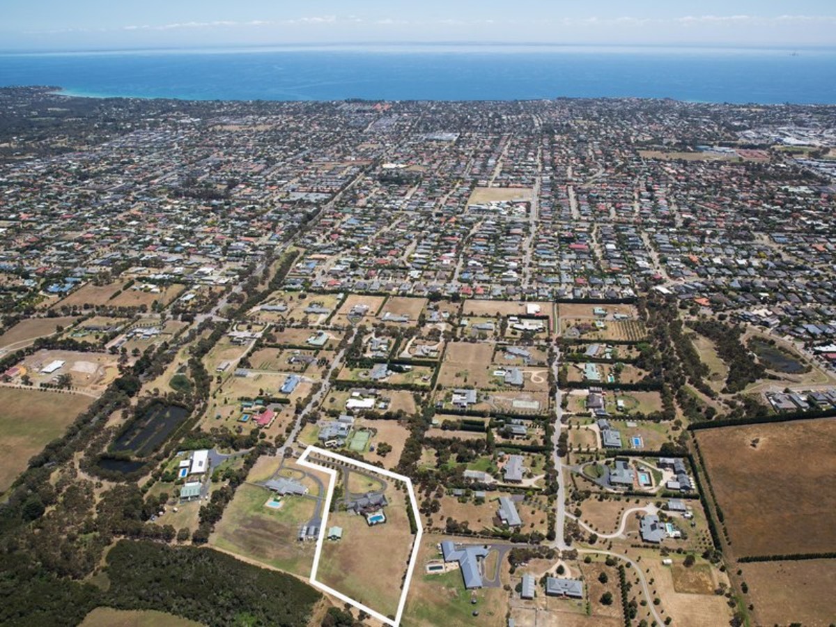 5 Bailey Place, Mornington - Thumbnail 2