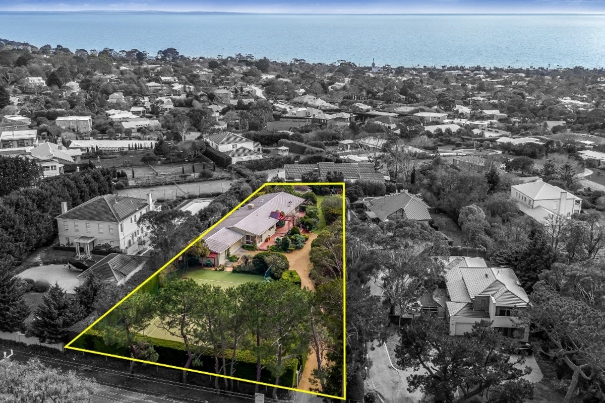 Image of neighborhood
