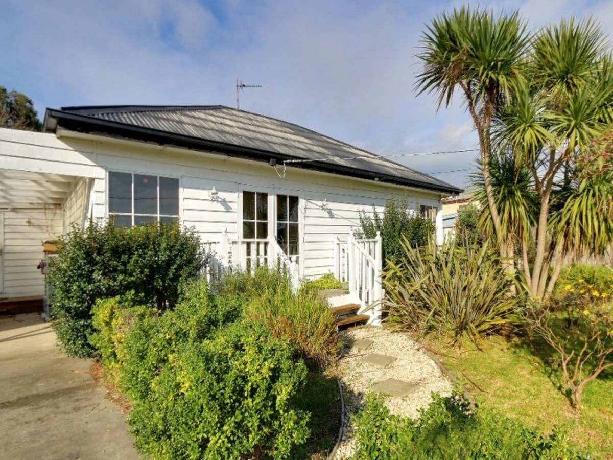 Image of cottage