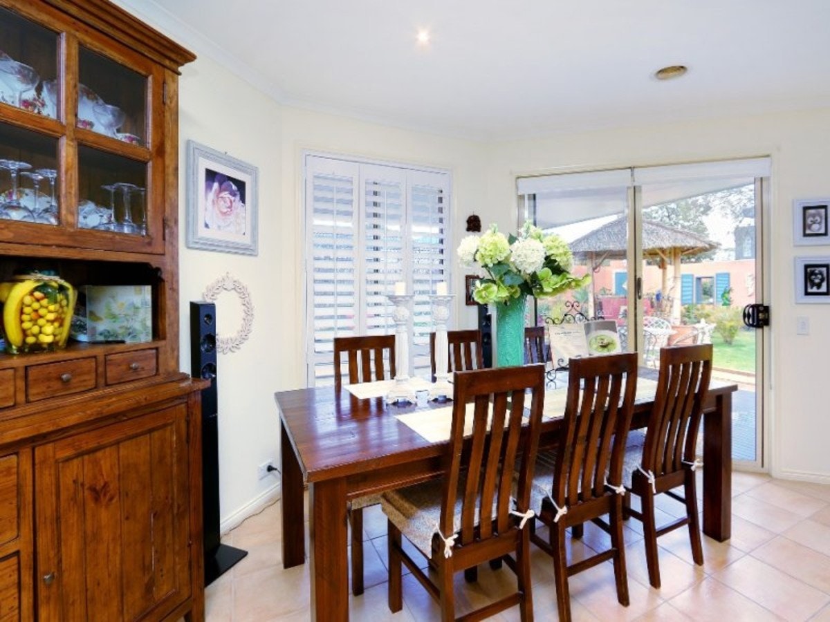Image of dining room