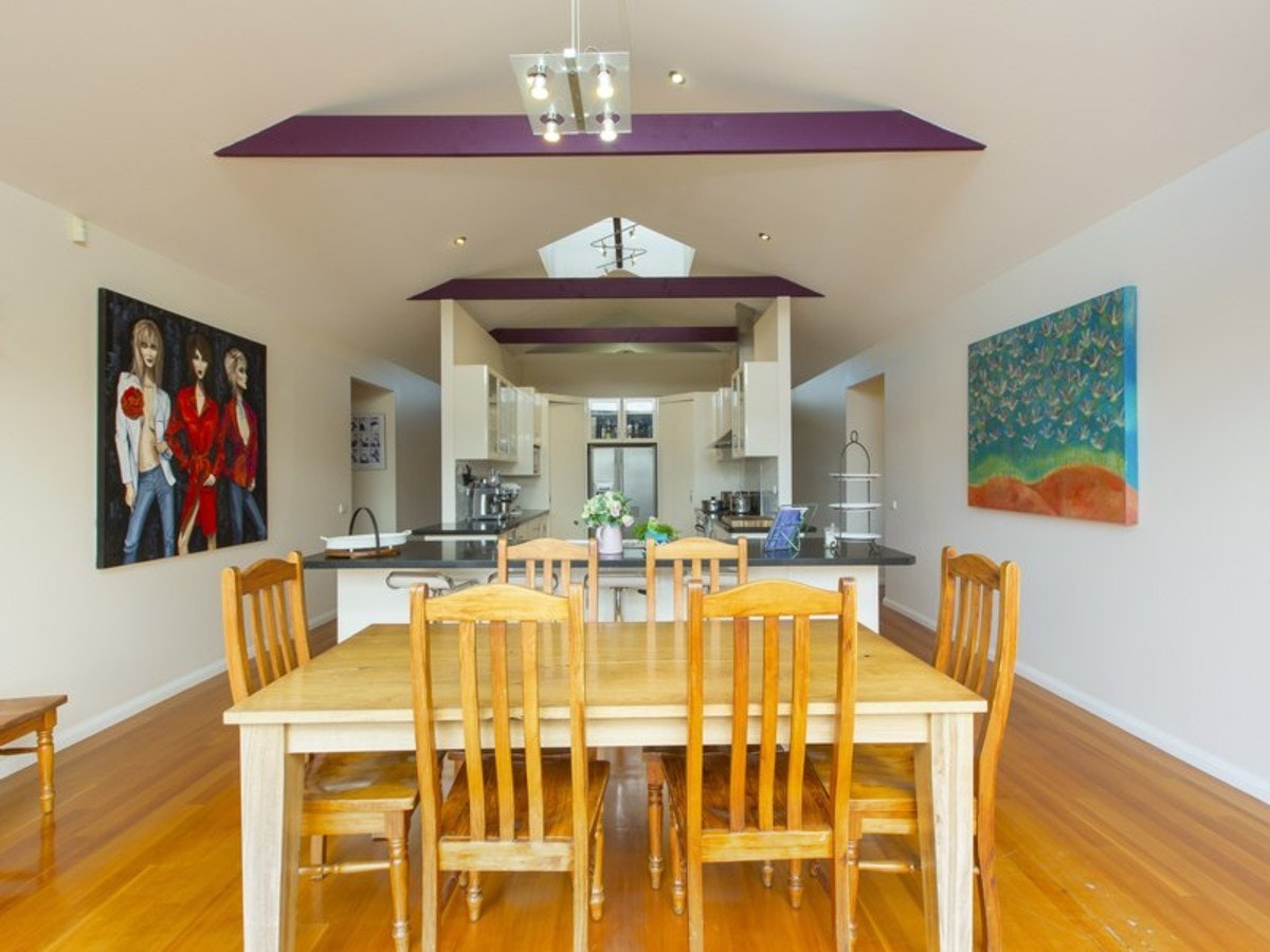 Image of dining room