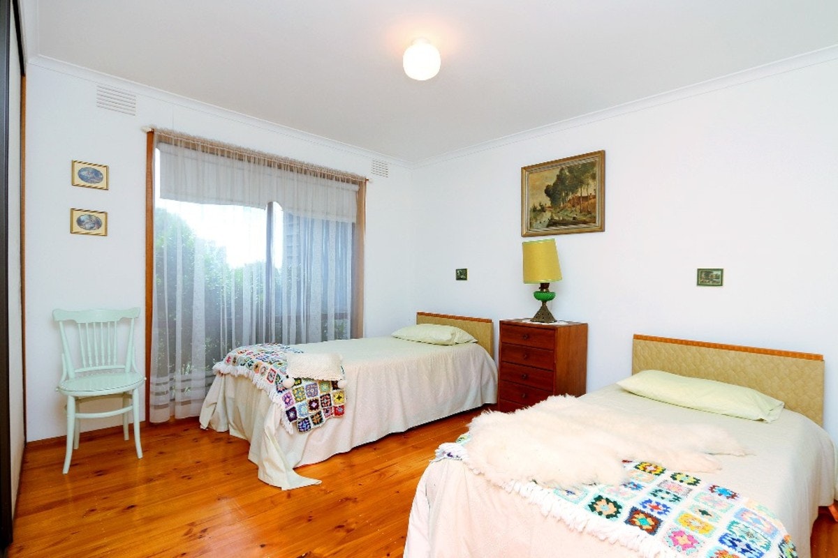 Image of corner