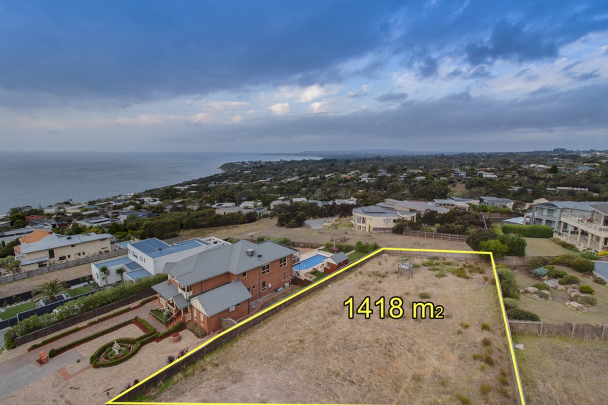 Image of neighborhood