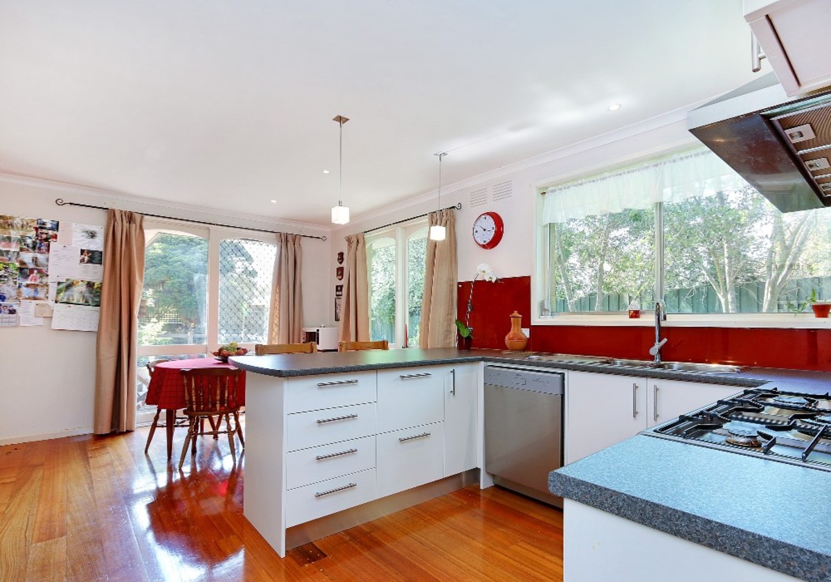 27 Sanderling Crescent, Mornington - Thumbnail 3