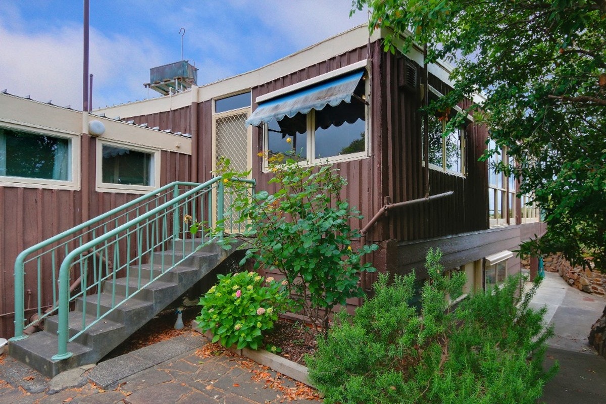 Image of handrail