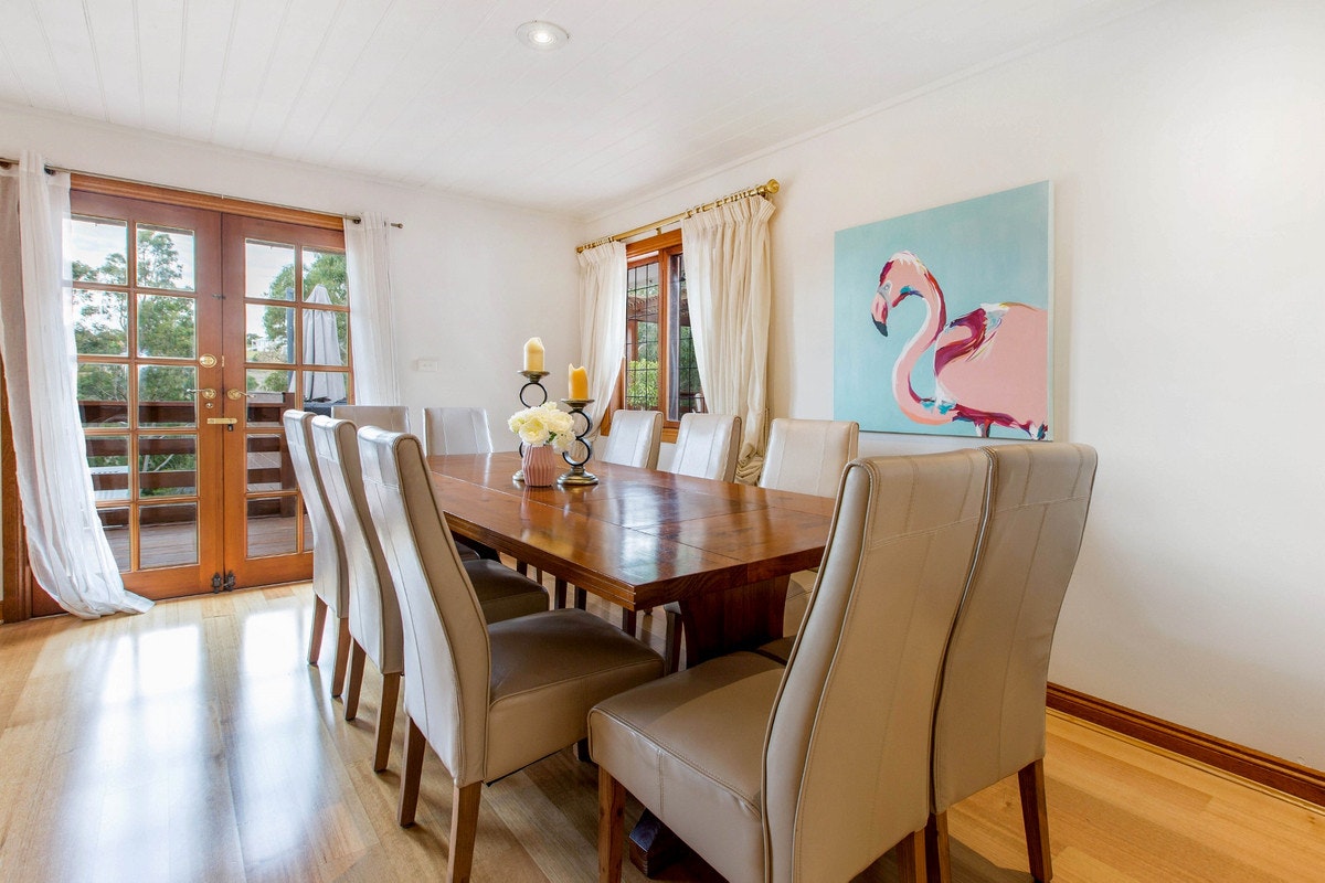 Image of dining room