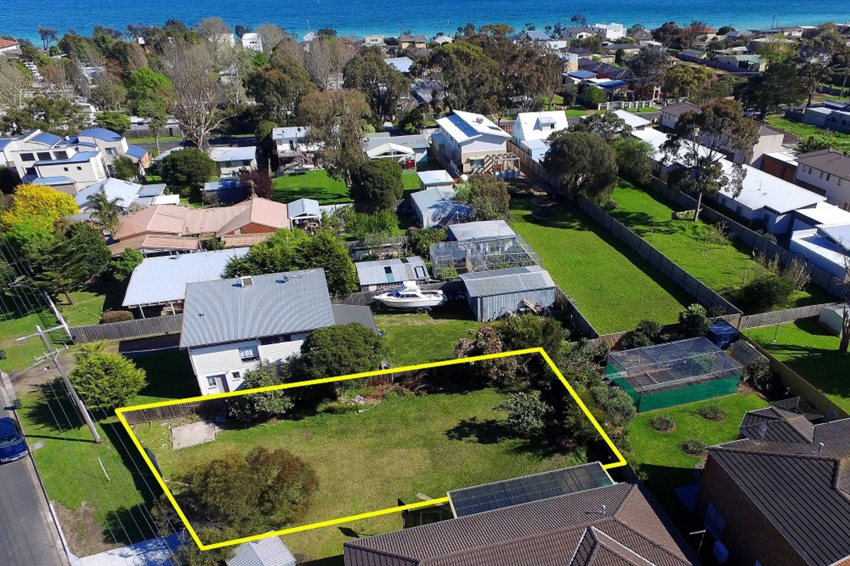 1b Seaview Avenue, Safety Beach - Thumbnail 2