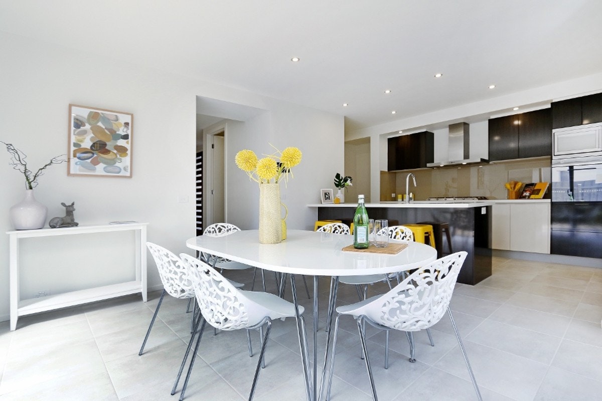Image of dining room