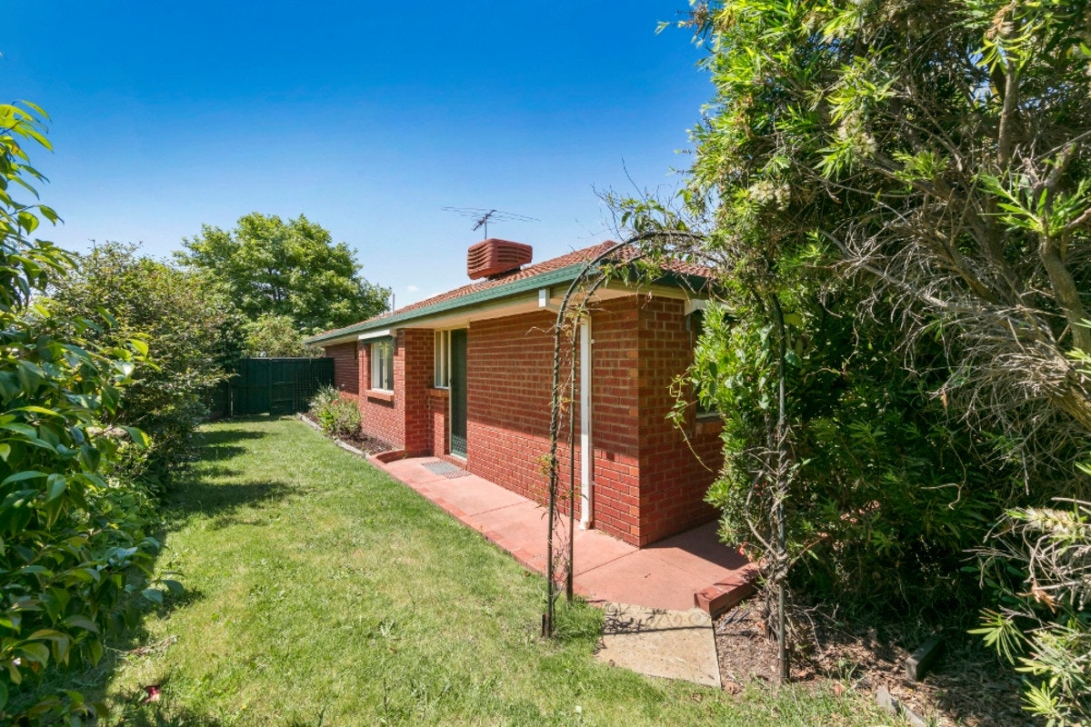 Image of cottage