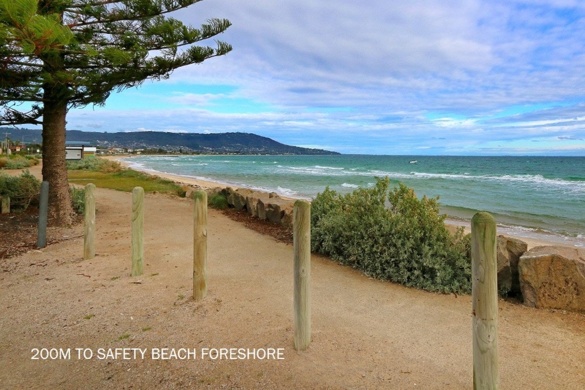 Image of beach