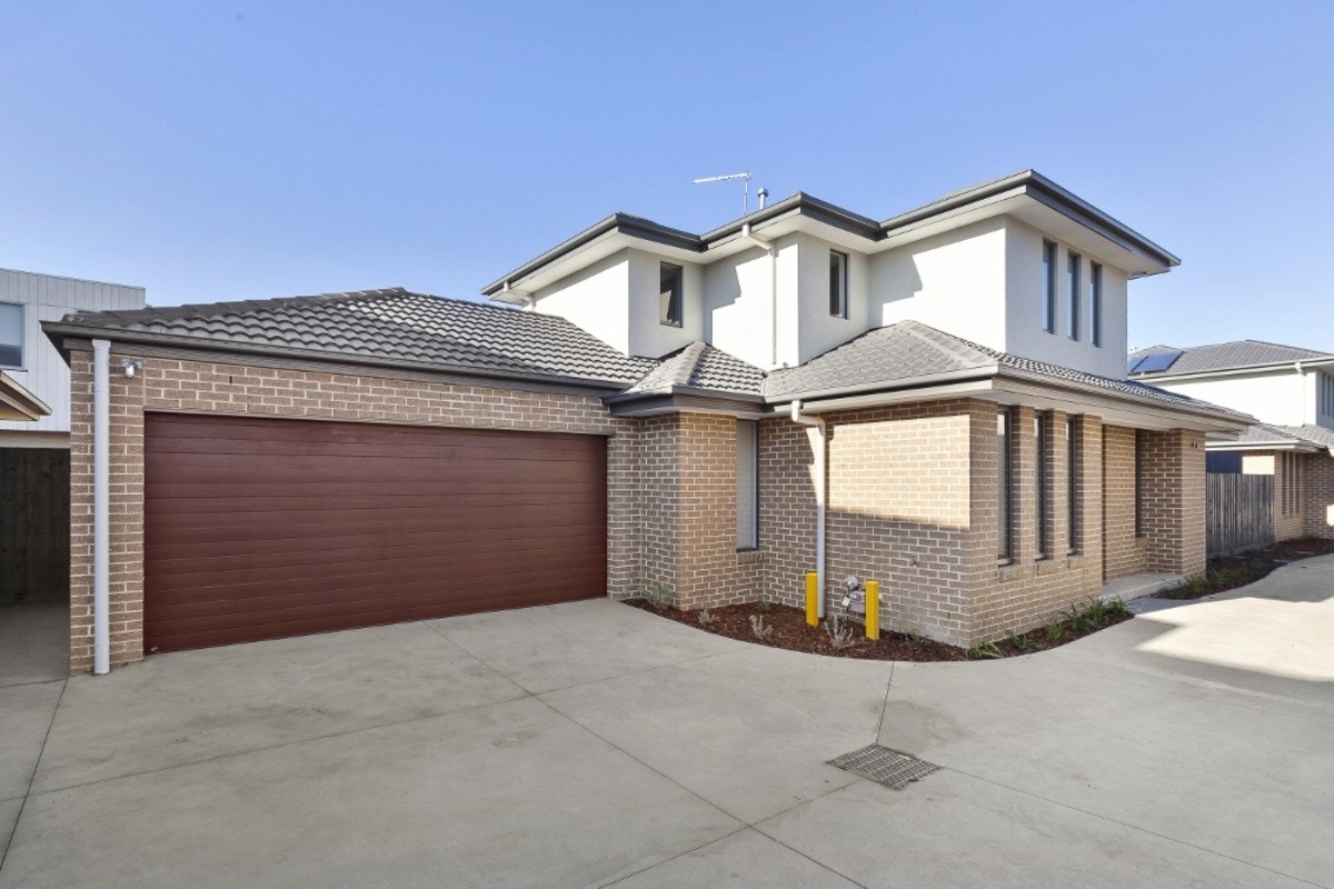 Image of garage