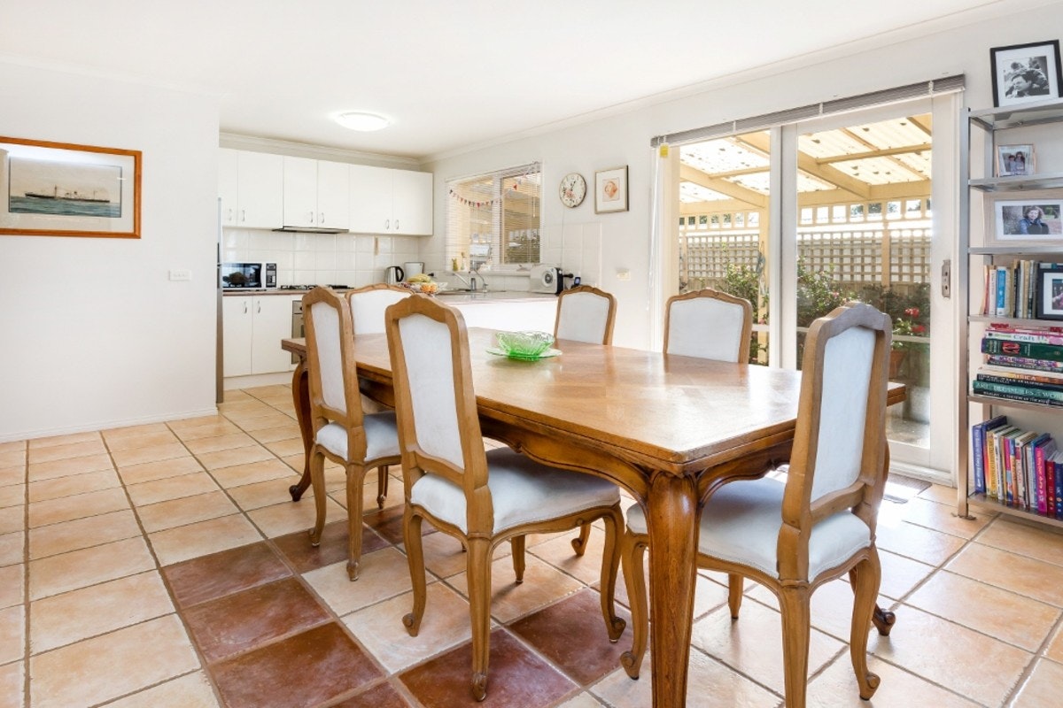 Image of dining room