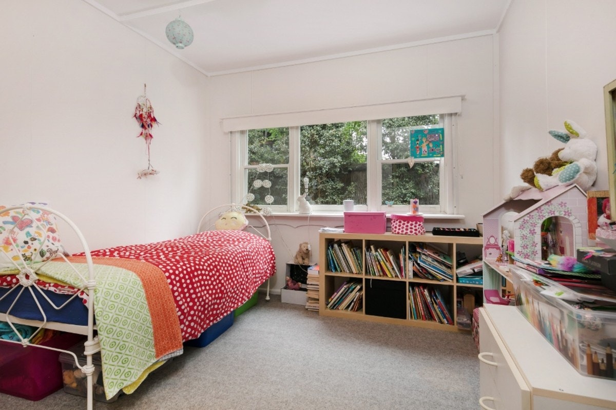 Image of bed