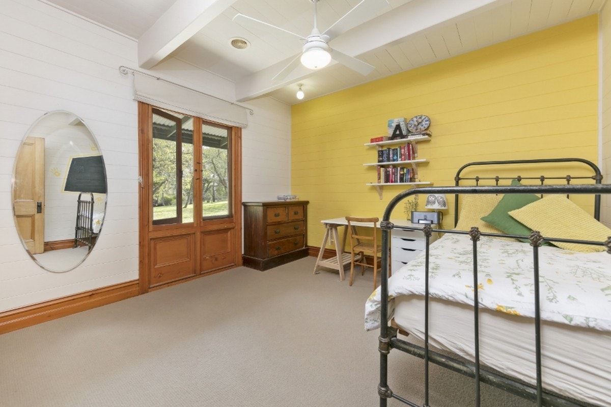 Image of bed