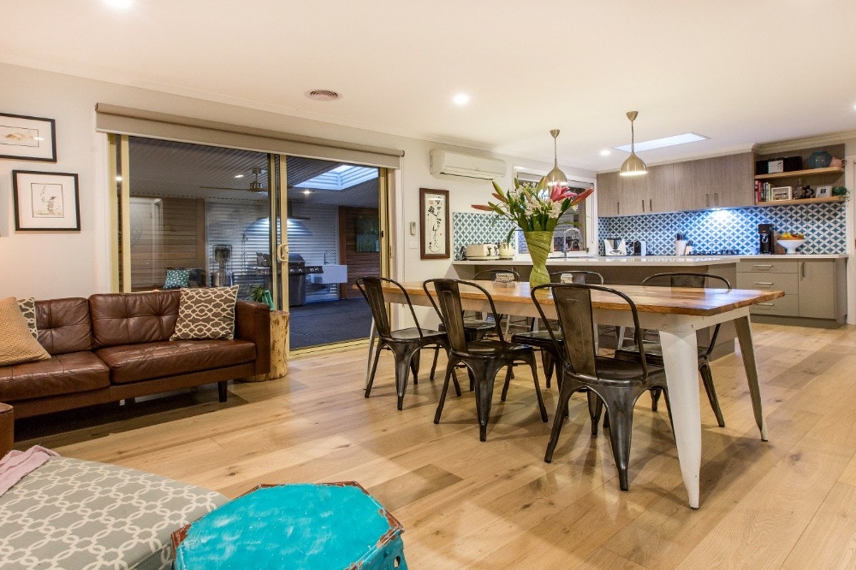 Image of dining room