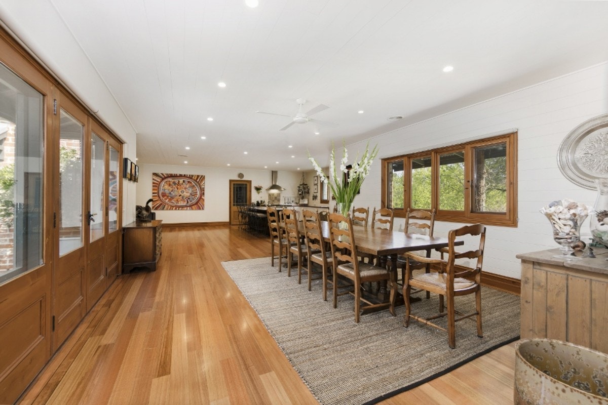 Image of dining room