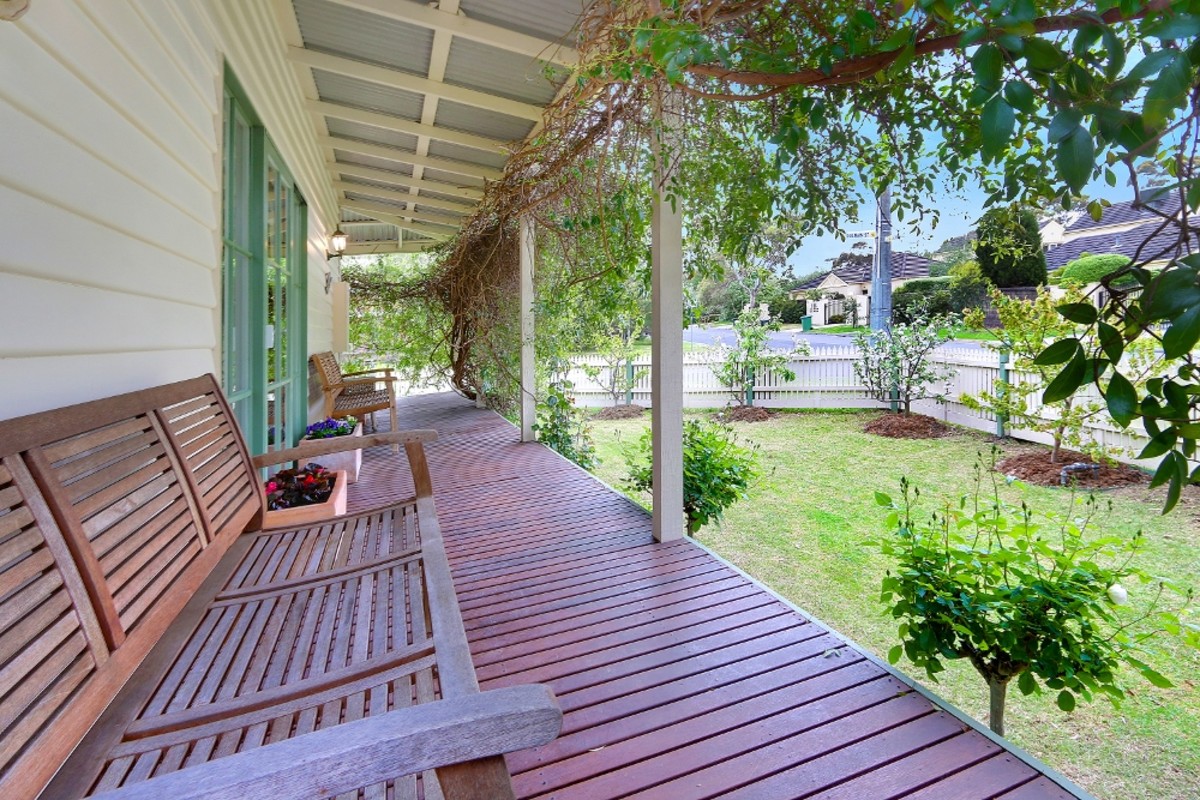 1 Dulnain Street, Mount Martha - Thumbnail 2