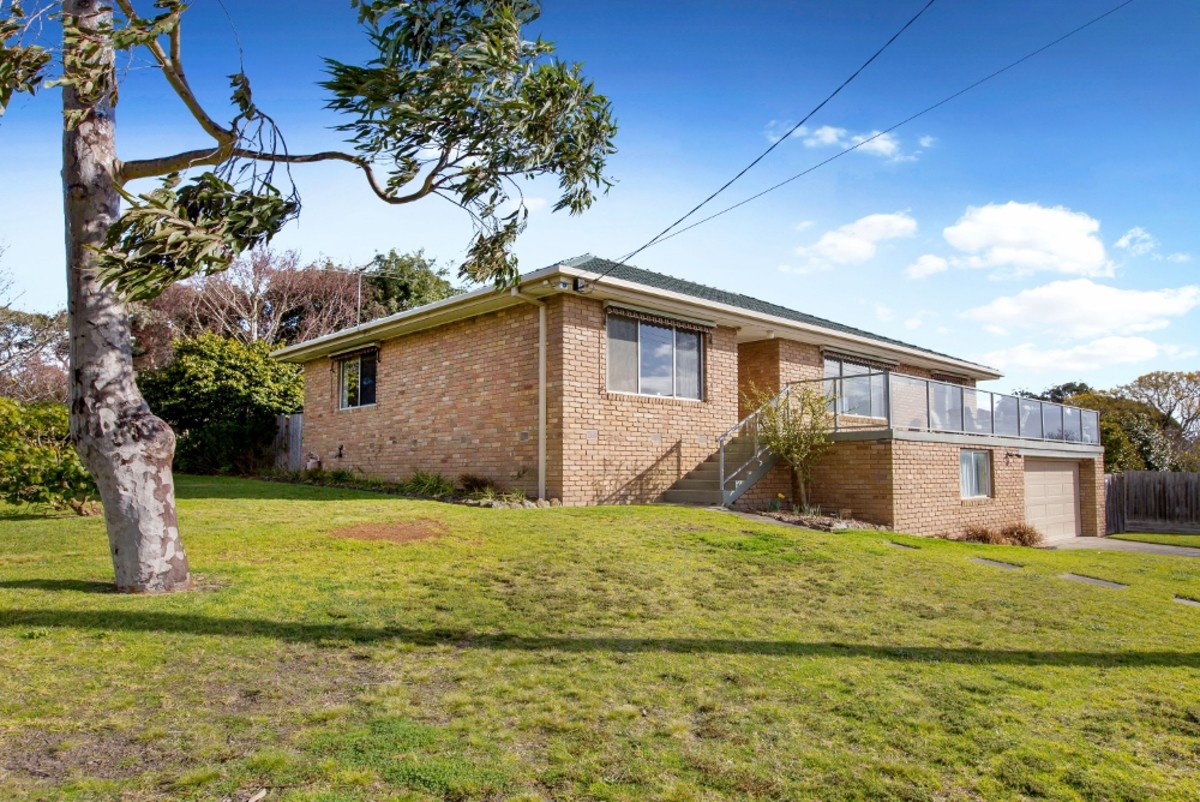 121 Somerset Drive, Mount Martha - Thumbnail 2