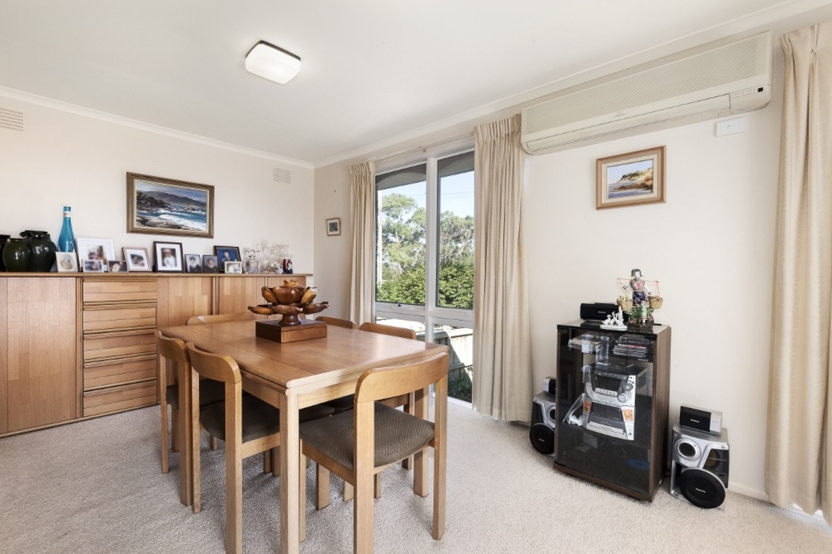 Image of dining room