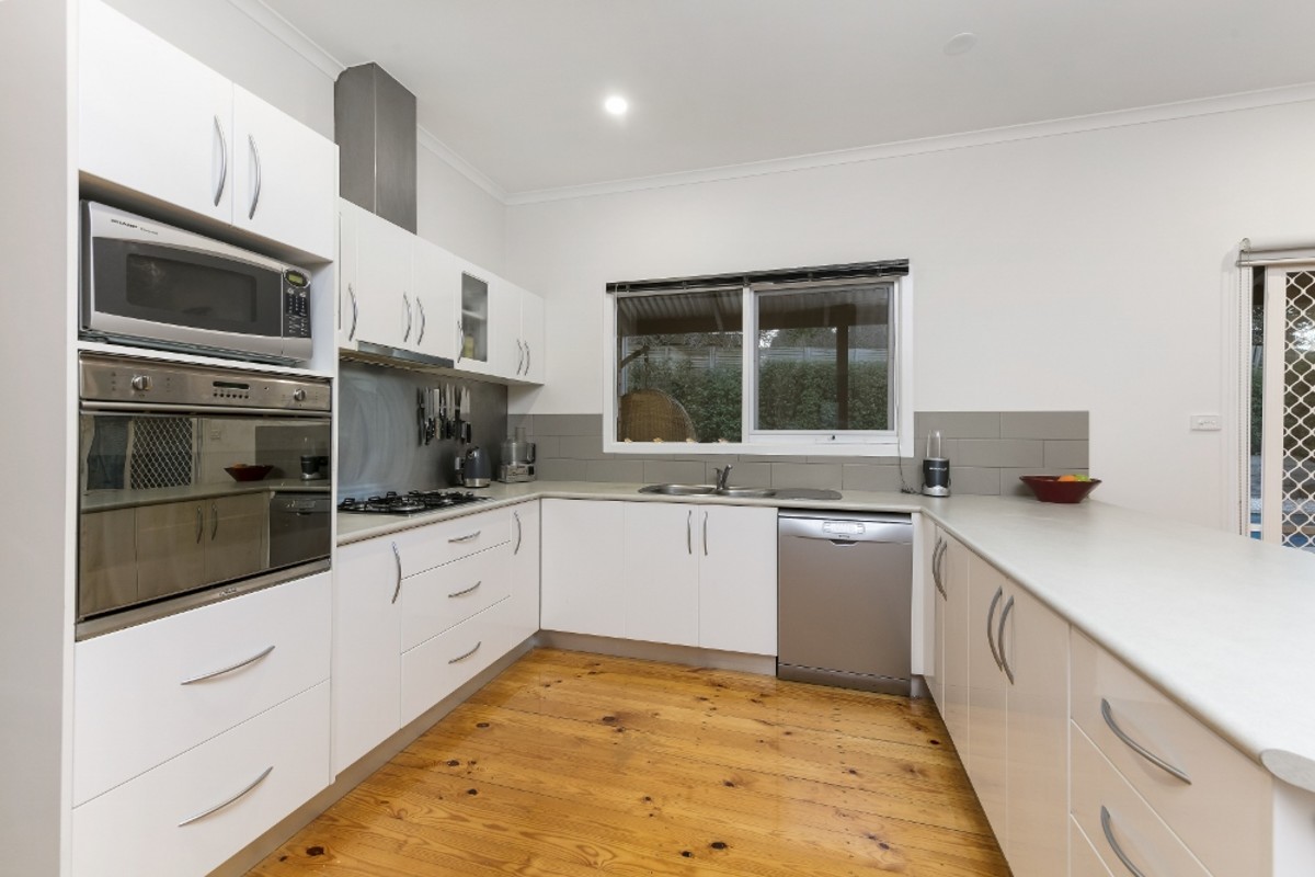 11 Glencoe Crescent, Mount Martha - Thumbnail 7
