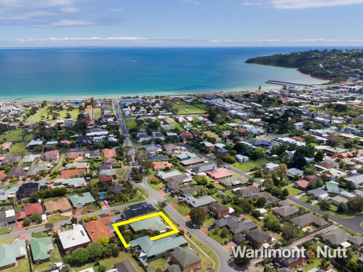 Image of neighborhood