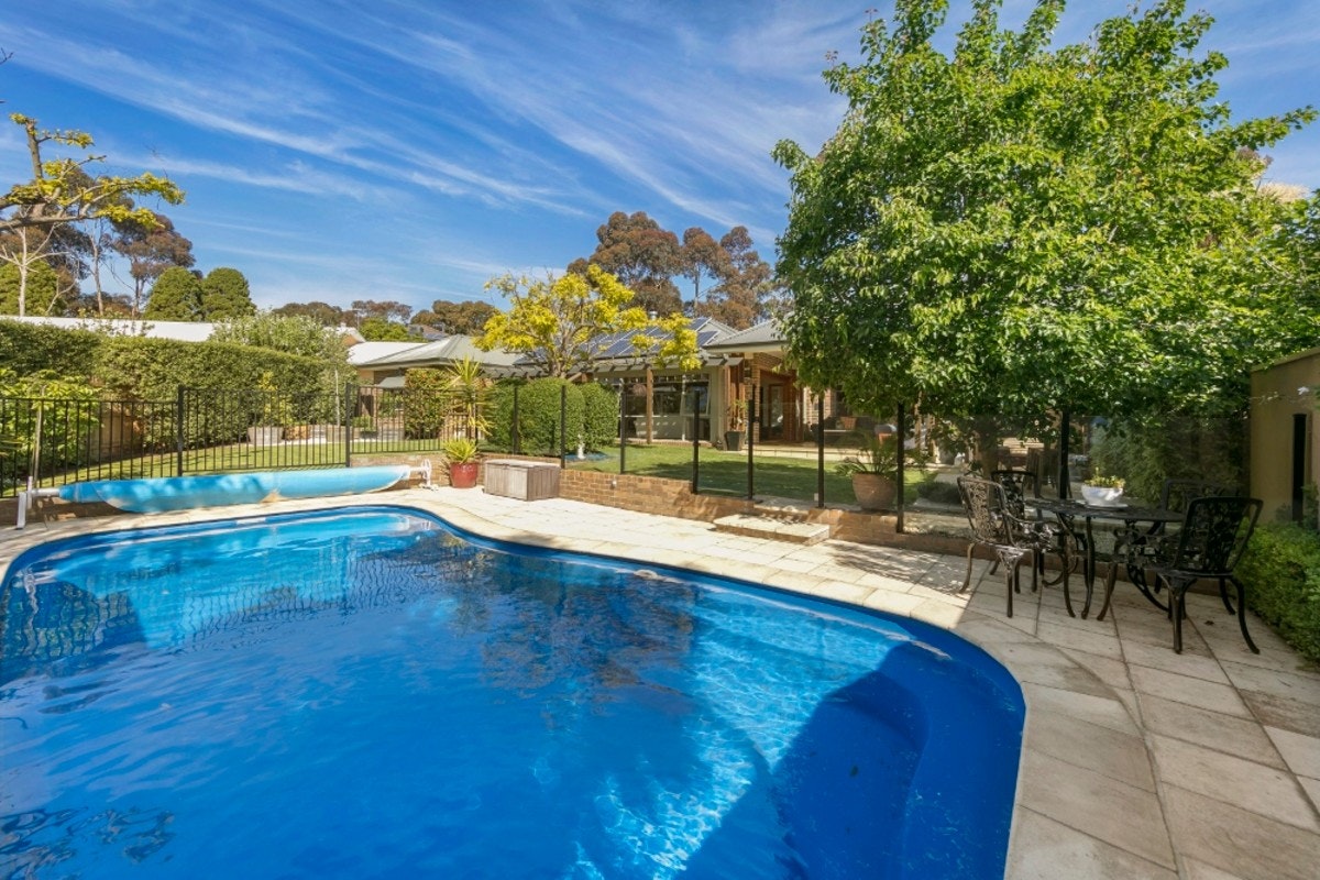 Image of backyard