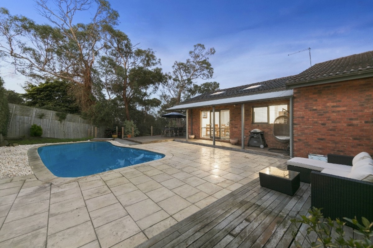 Image of backyard