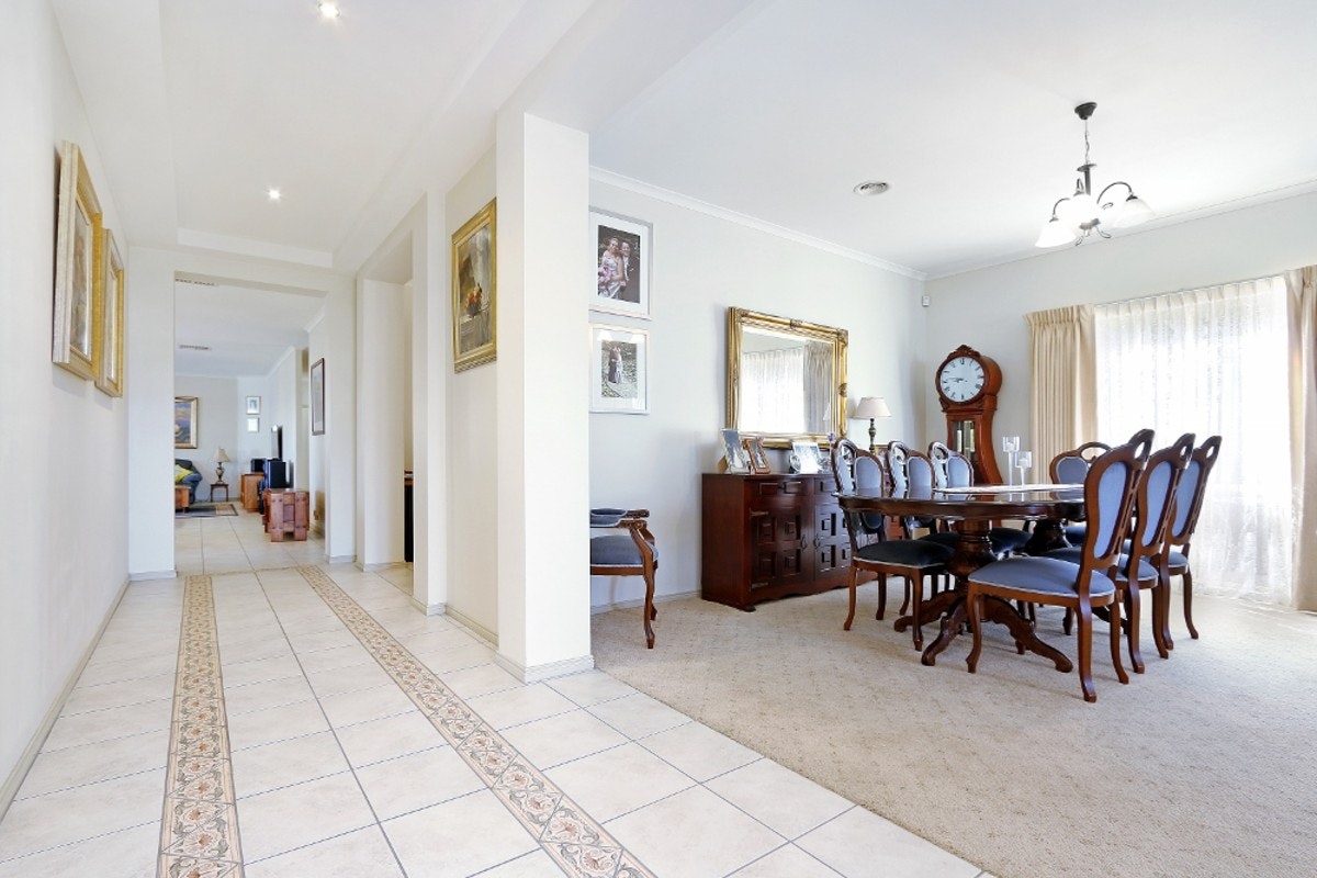 Image of dining room
