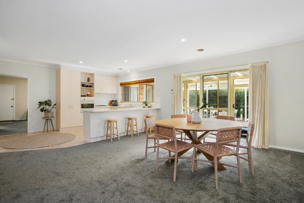12 Waltham Drive, Mornington - Thumbnail 4