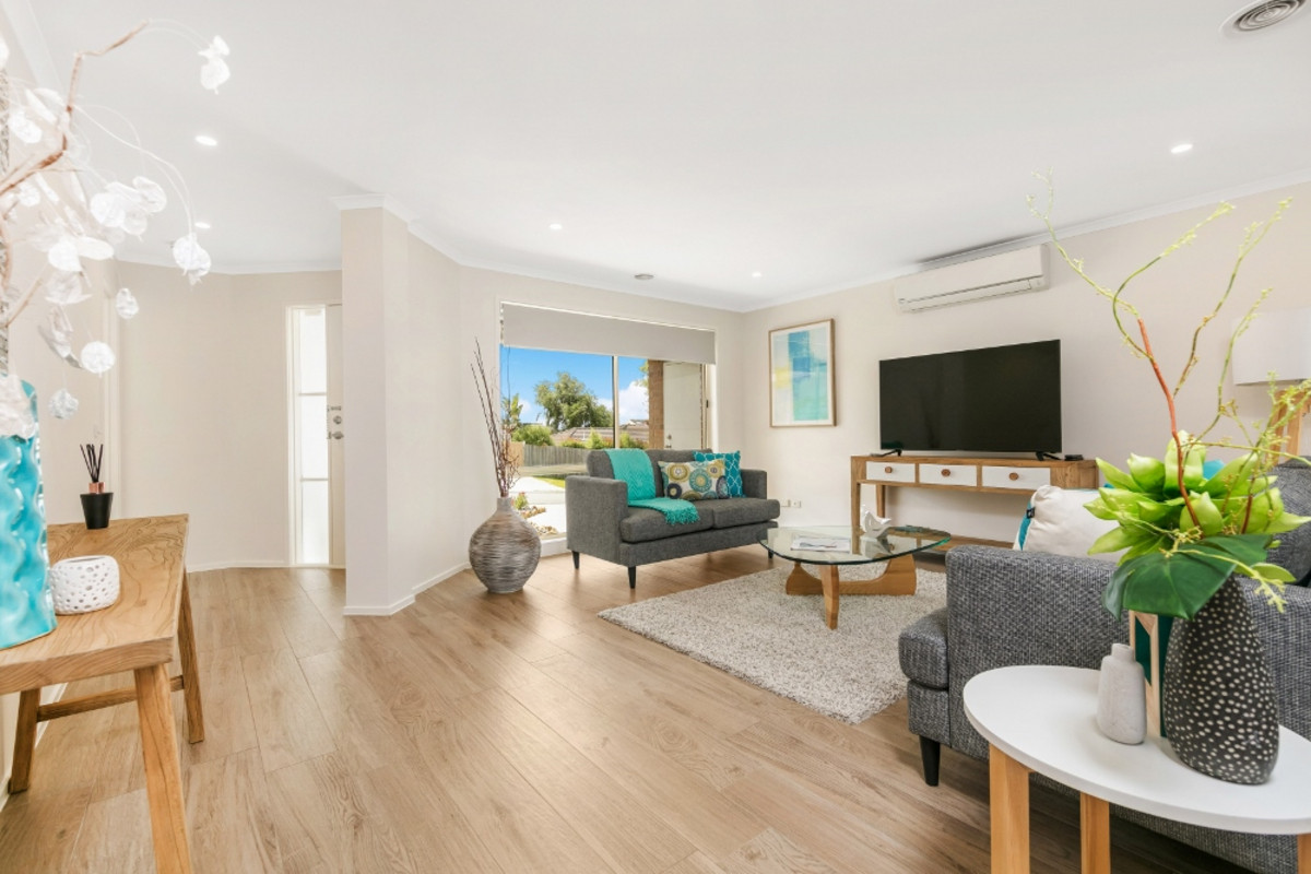 2 Eskdale Court, Mornington - Thumbnail 2