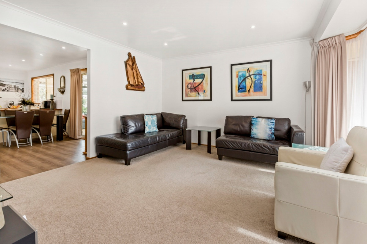 13/113 Country Club Drive, Safety Beach - Thumbnail 2